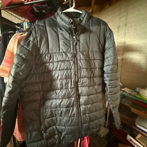 Swiss Tech Other - SwissTech Lightweight Black Quilted Puffer Jacket - Men's size large